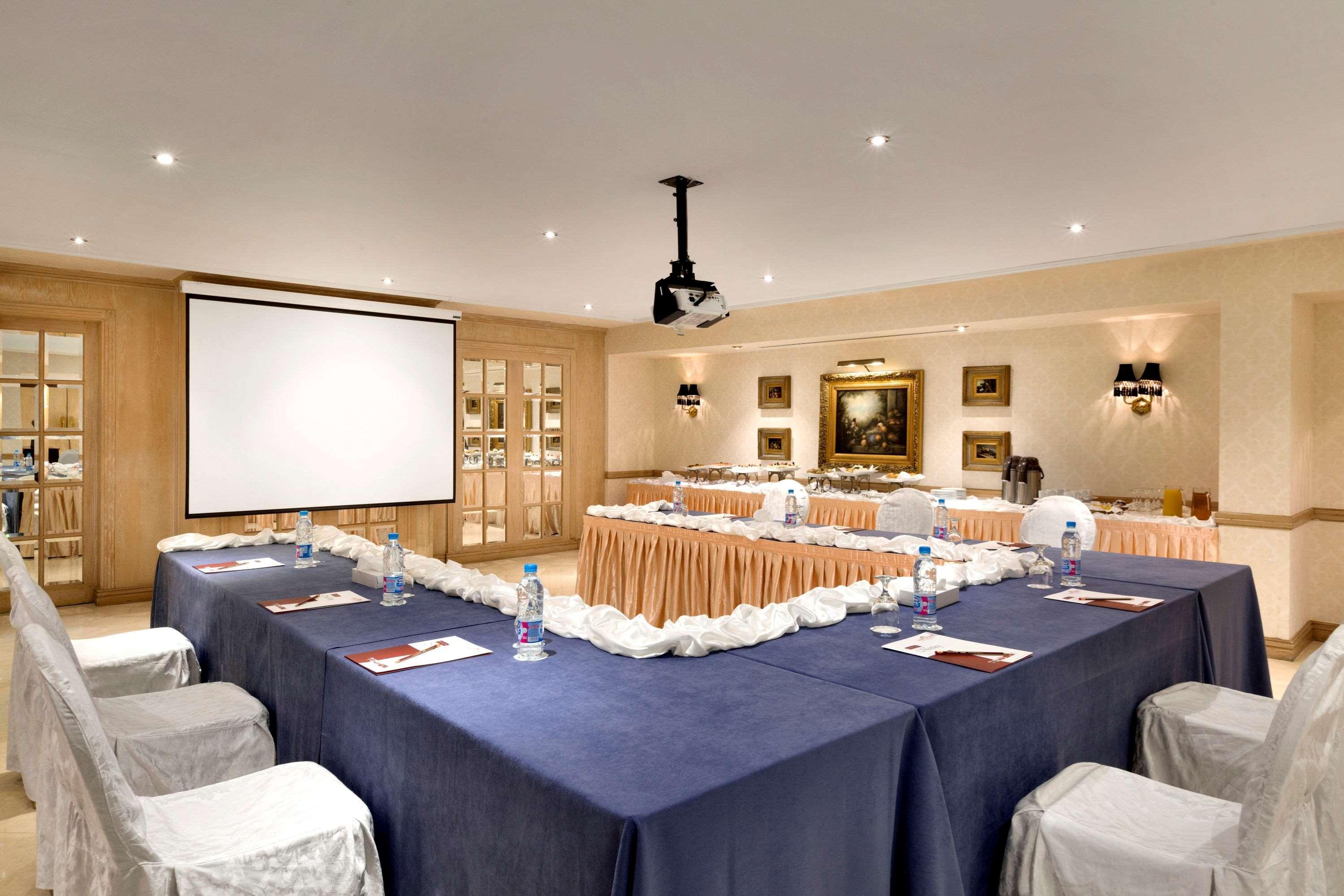 Hawthorn Suites By Wyndham Al Khobar Exterior foto